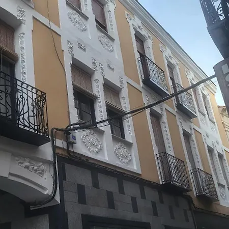 El Balcon De La Plaza. Apartment Arevalo