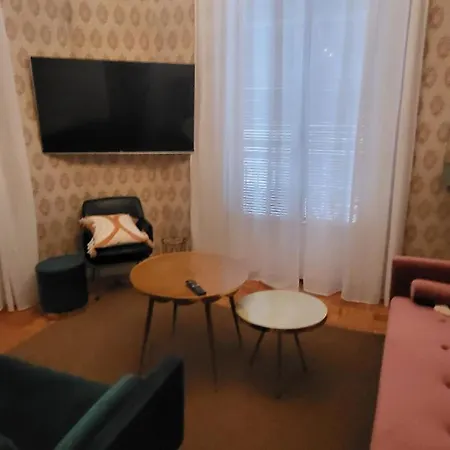 El Balcon De La Plaza. *